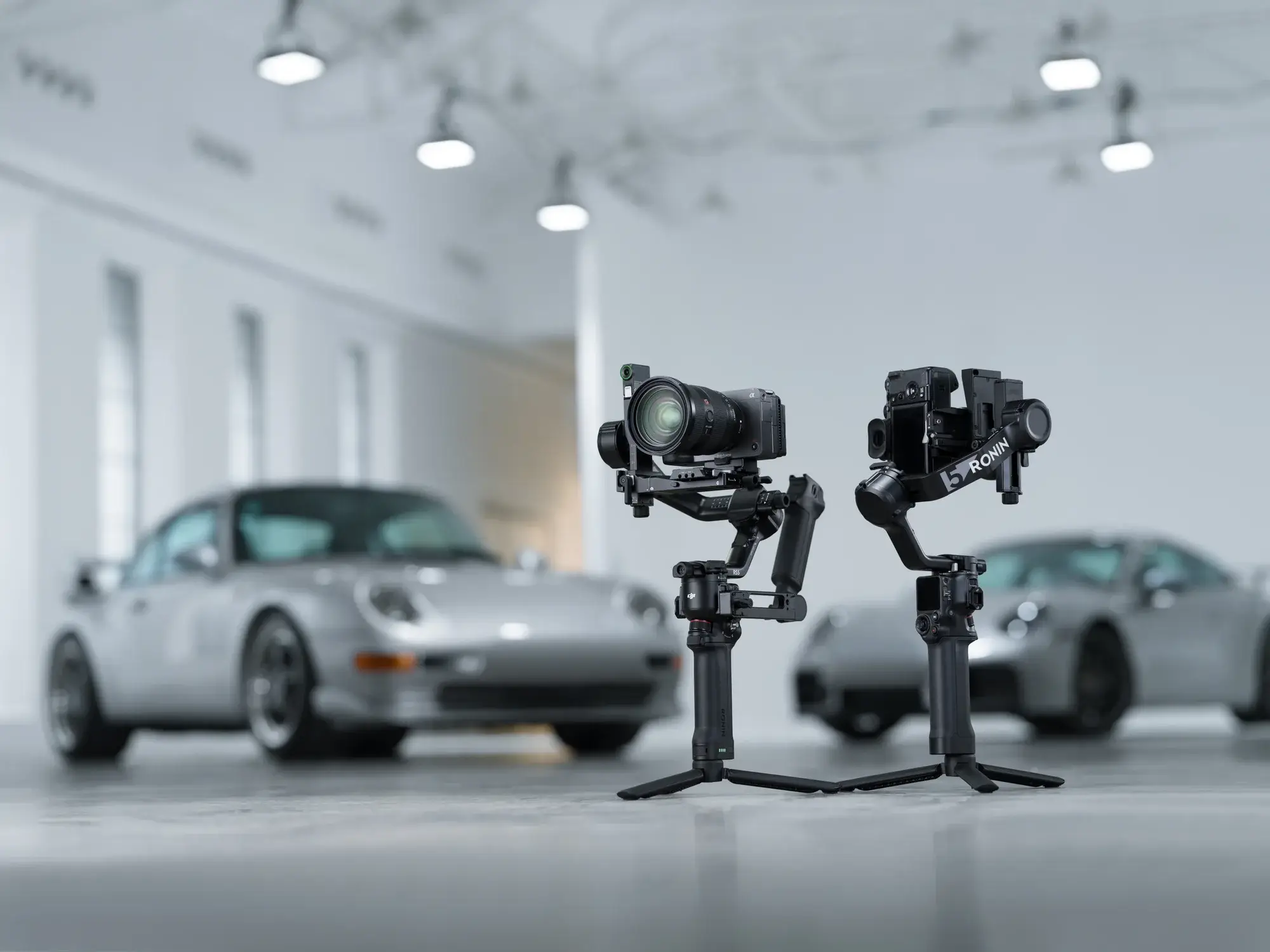 DJI RS 5 Standard and Combo configurations