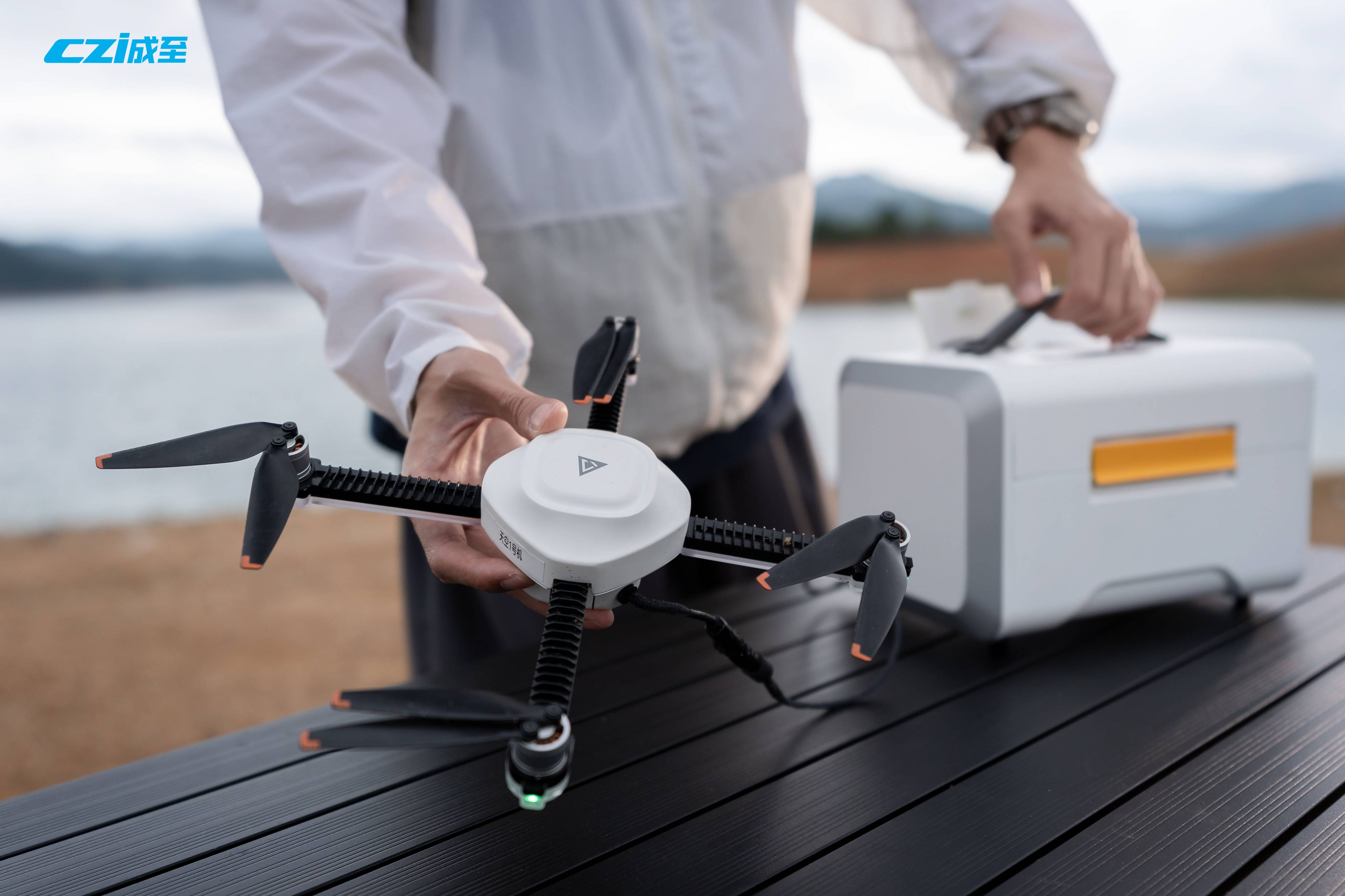 CZ10 Tethered Lighting Drone | Hover Light | Drone Camp Light product image 5