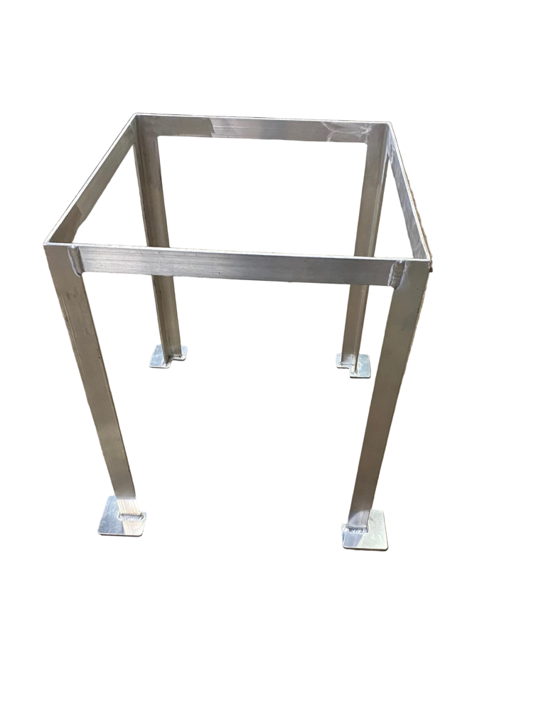 Tank bracket