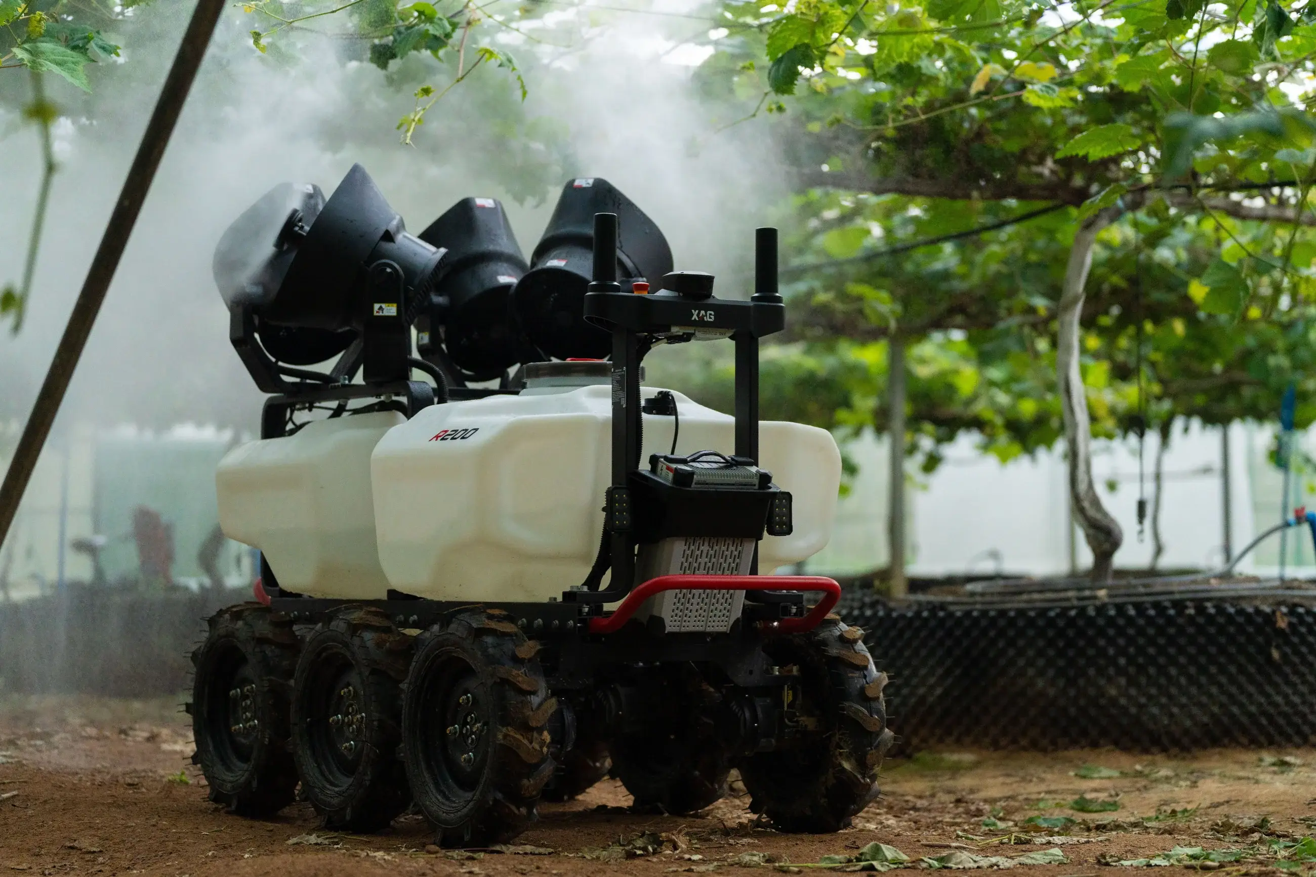 XAG R200 Agricultural Spray Robot product image 7