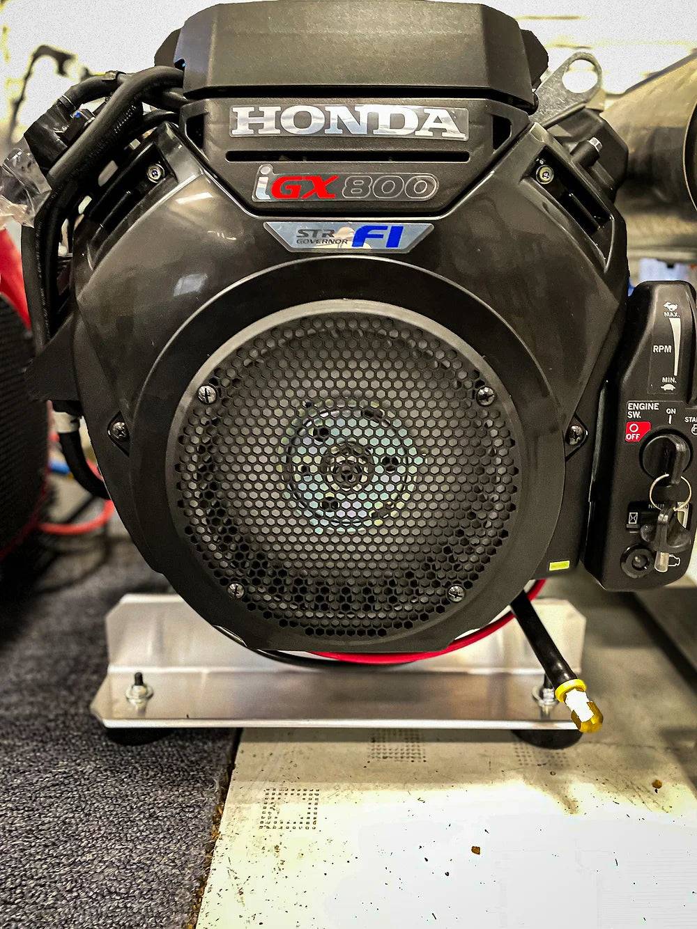 Honda iGX800 Gear Drive 11 GPM at 3000 PSI Comercial Pressure Washer